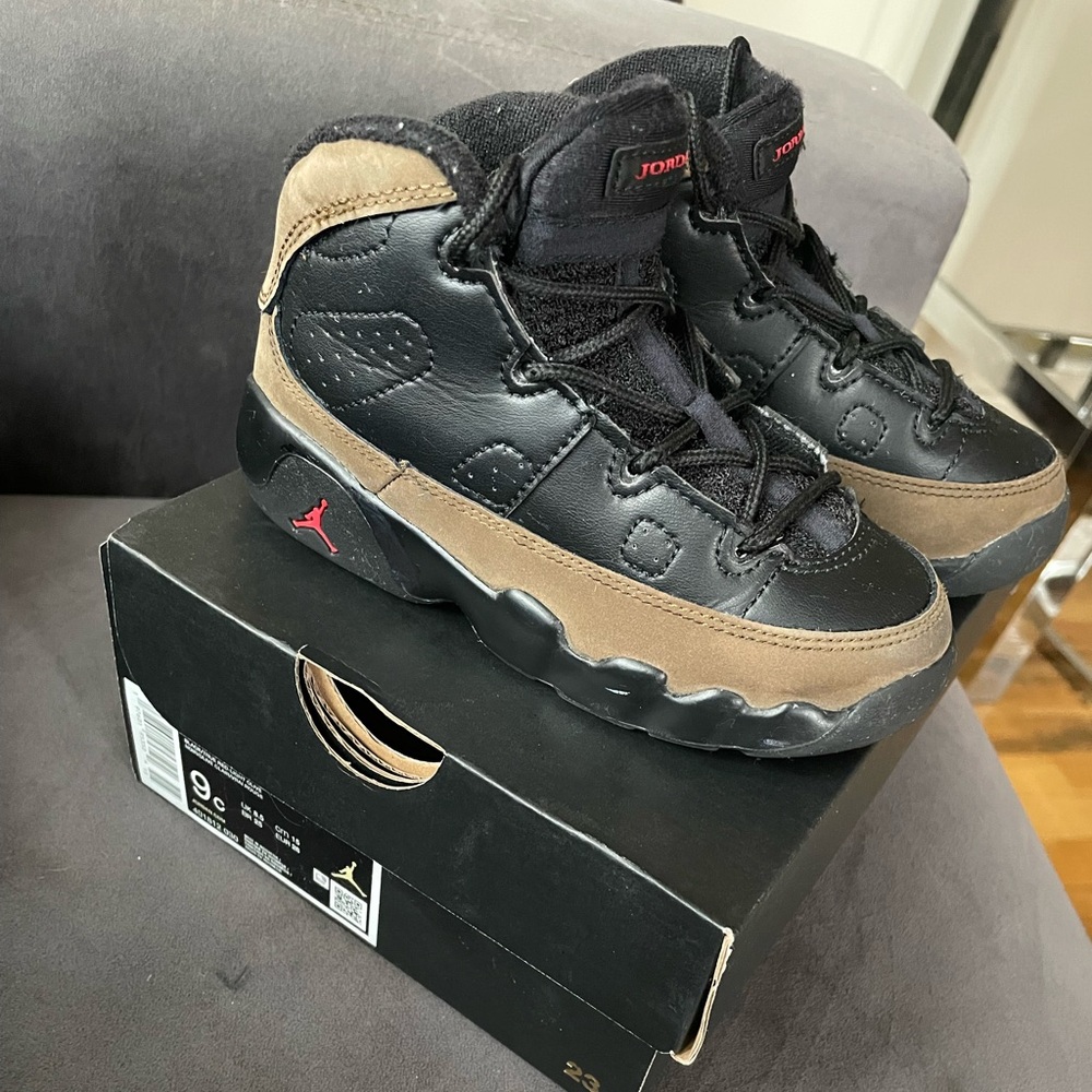 Jordan Kids Sneakers Black and Brown